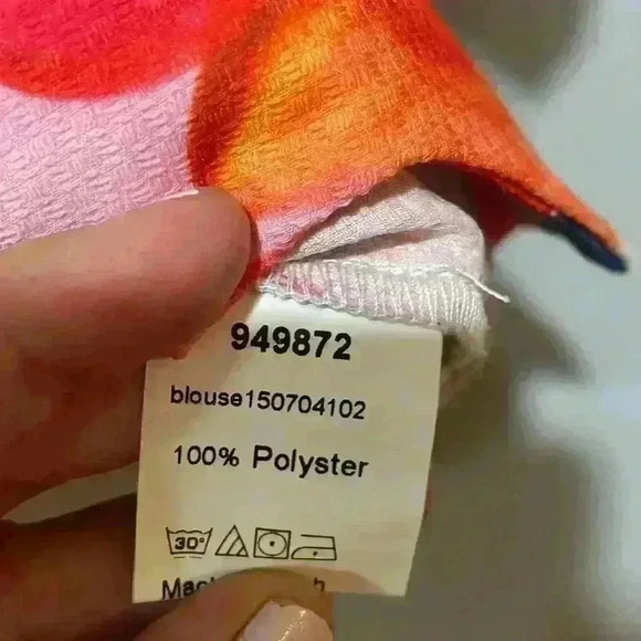 SHEIN watercolor cropped zig zag bottom short blouse top shirt size Medium - Picture 7 of 10